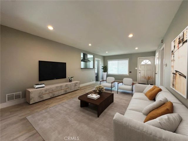 13229 Arcturus, Gardena, CA 90249