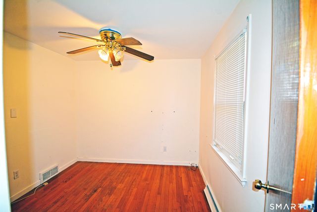 45 Dennis Circle, Hamden, CT 06514