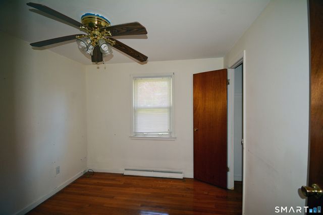 45 Dennis Circle, Hamden, CT 06514