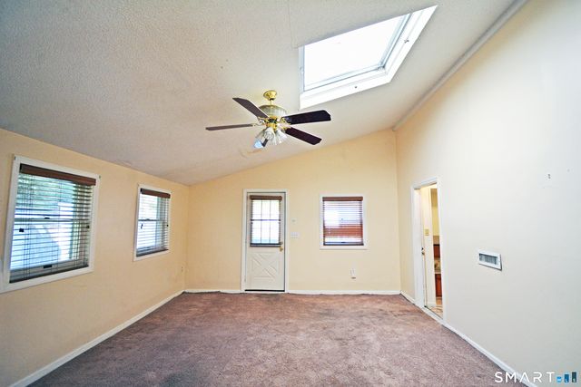 45 Dennis Circle, Hamden, CT 06514