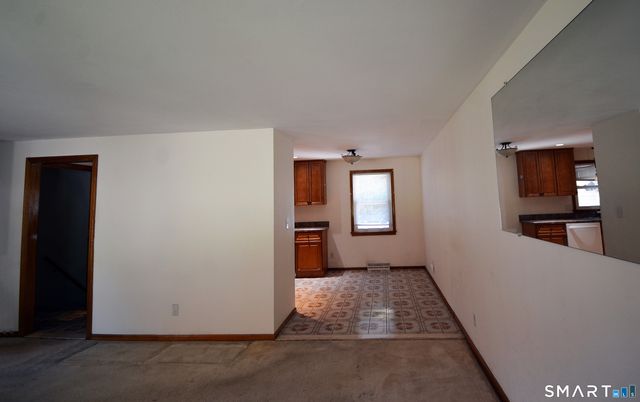 45 Dennis Circle, Hamden, CT 06514