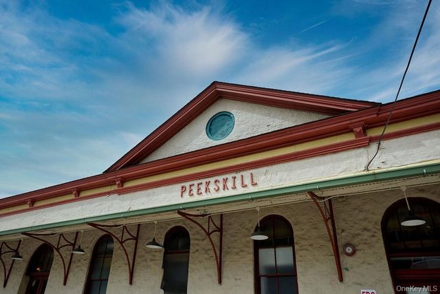 1 Huntington Circle, Peekskill, NY 10566