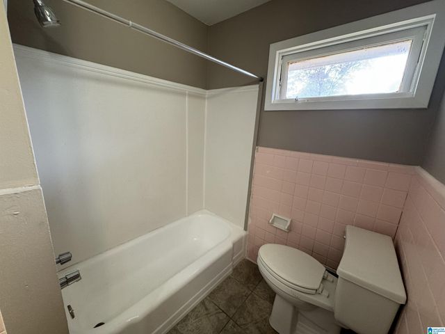 1311 FULTON DRIVE, Bessemer, AL 35020