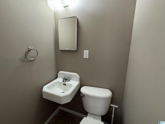 1311 FULTON DRIVE, Bessemer, AL 35020