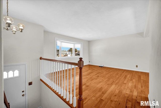 3632 W BENNINGTON Court, Peoria, IL 61615