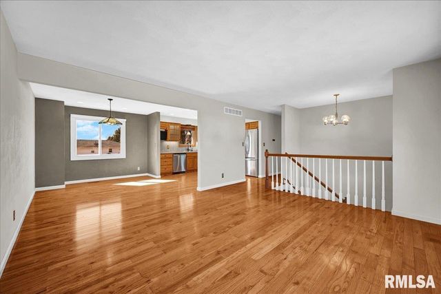 3632 W BENNINGTON Court, Peoria, IL 61615