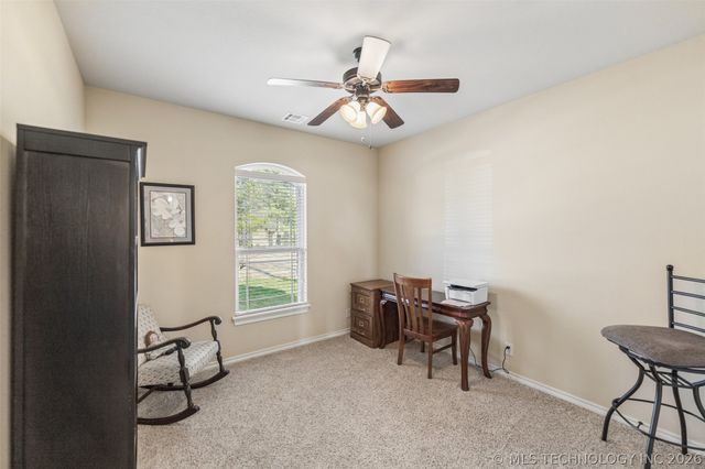 22013 Countryside Drive, Claremore, OK 74019