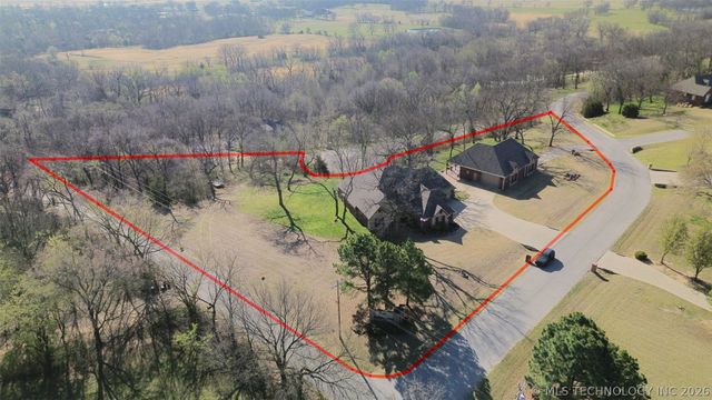 22013 Countryside Drive, Claremore, OK 74019