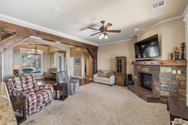 22013 Countryside Drive, Claremore, OK 74019