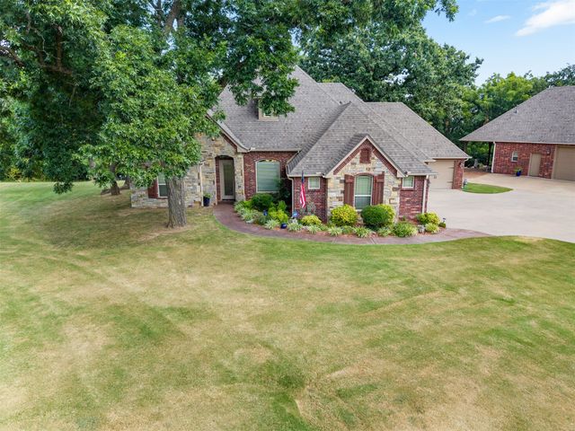 22013 Countryside Drive, Claremore, OK 74019
