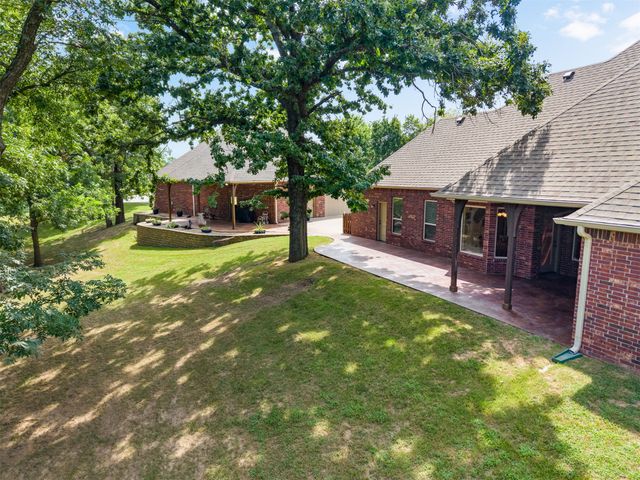 22013 Countryside Drive, Claremore, OK 74019