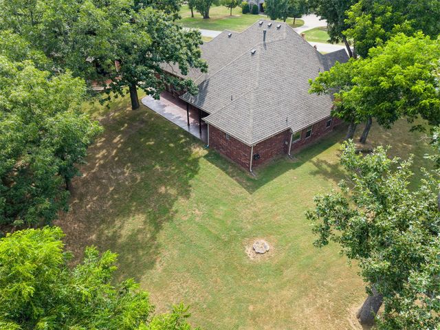 22013 Countryside Drive, Claremore, OK 74019