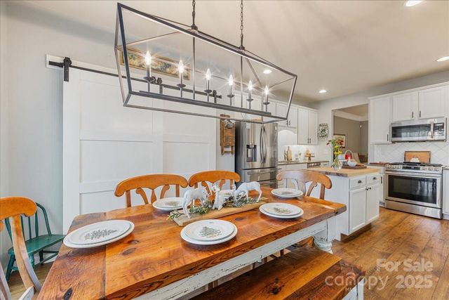 718 Deerbrook Lane, Tega Cay, SC 29708