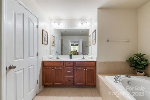 718 Deerbrook Lane, Tega Cay, SC 29708