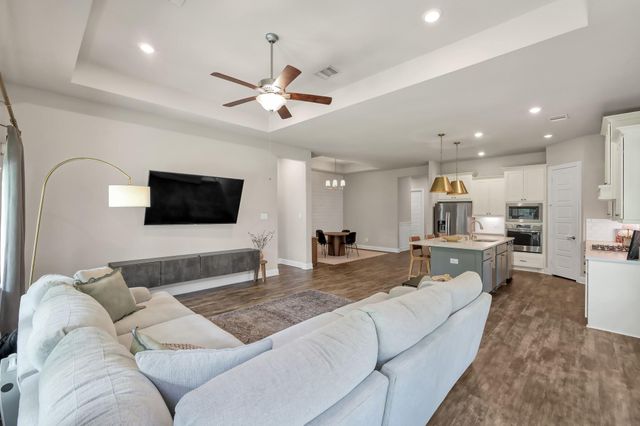 4273 Grand Oaks Wind, Spring, TX 77386