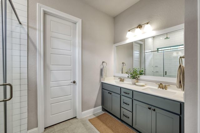 4273 Grand Oaks Wind, Spring, TX 77386