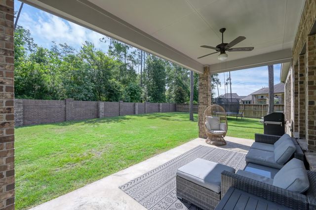 4273 Grand Oaks Wind, Spring, TX 77386