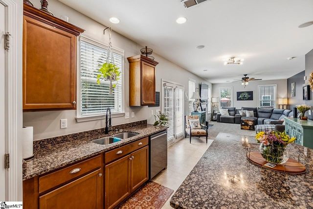 235 Castleton Circle, Boiling Springs, SC 29316