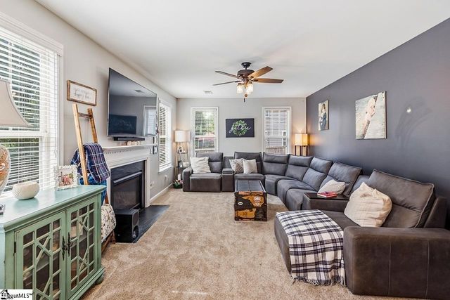 235 Castleton Circle, Boiling Springs, SC 29316