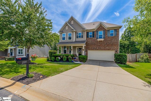 235 Castleton Circle, Boiling Springs, SC 29316