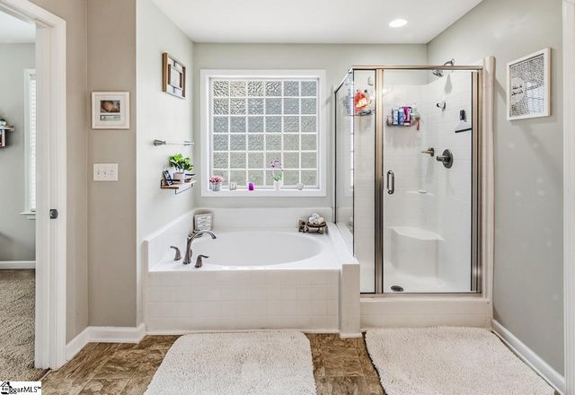 235 Castleton Circle, Boiling Springs, SC 29316