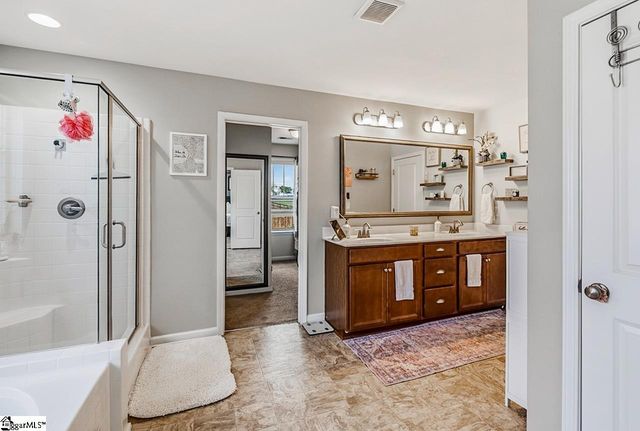 235 Castleton Circle, Boiling Springs, SC 29316