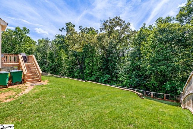 235 Castleton Circle, Boiling Springs, SC 29316