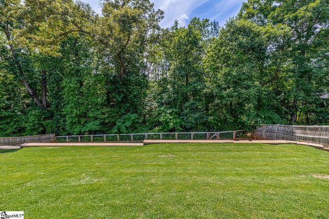 235 Castleton Circle, Boiling Springs, SC 29316