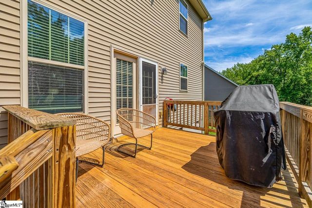 235 Castleton Circle, Boiling Springs, SC 29316