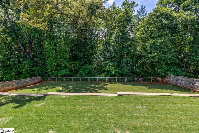 235 Castleton Circle, Boiling Springs, SC 29316