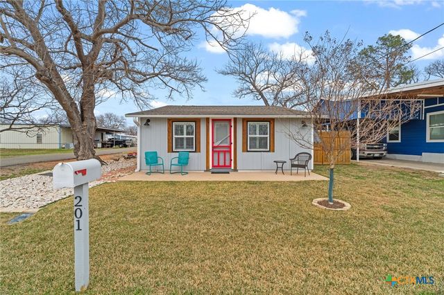 201 Sycamore, Tow, TX 78672