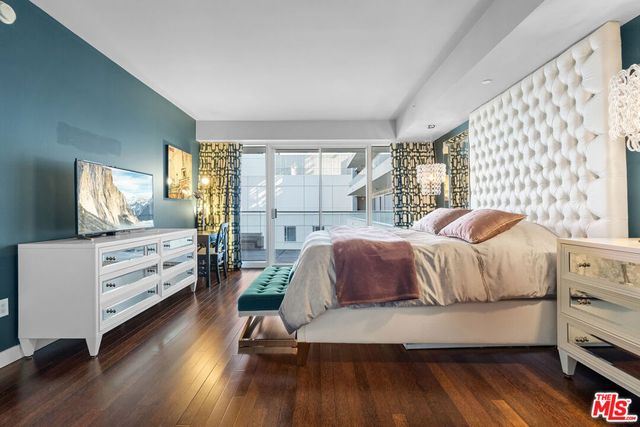 6250 Hollywood Boulevard 12B, Los Angeles, CA 90028