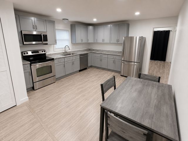 115 Berkshire Avenue, Southwick, MA 01077