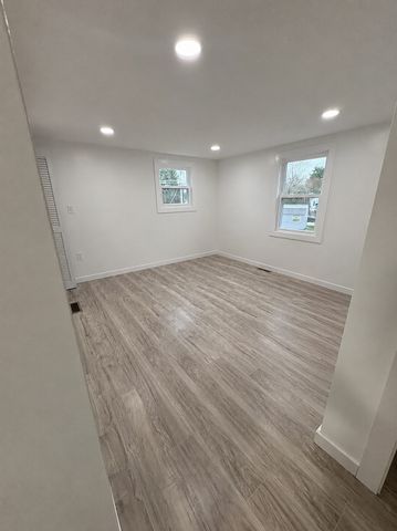 115 Berkshire Avenue, Southwick, MA 01077