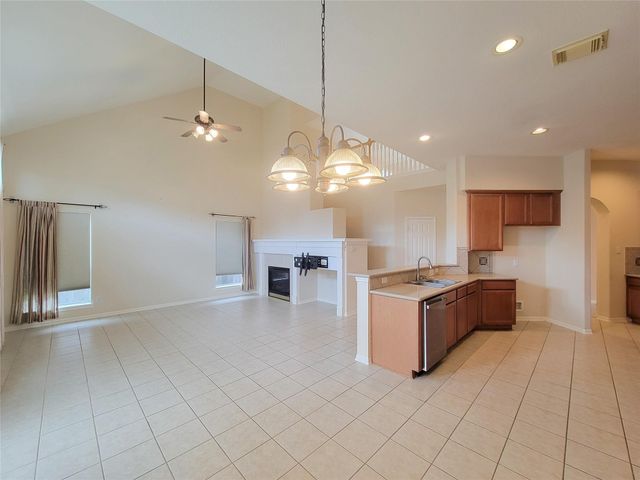 2622 Katie Harbor Drive, Manvel, TX 77578