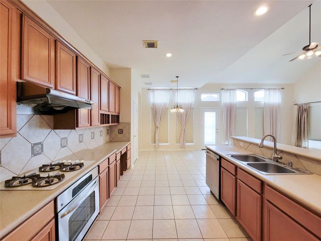 2622 Katie Harbor Drive, Manvel, TX 77578
