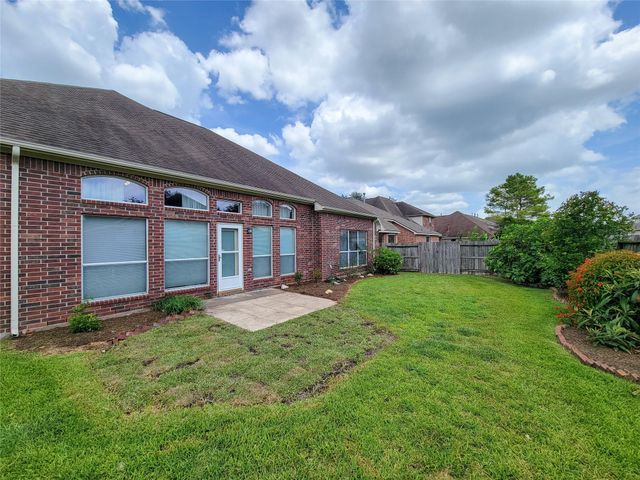 2622 Katie Harbor Drive, Manvel, TX 77578