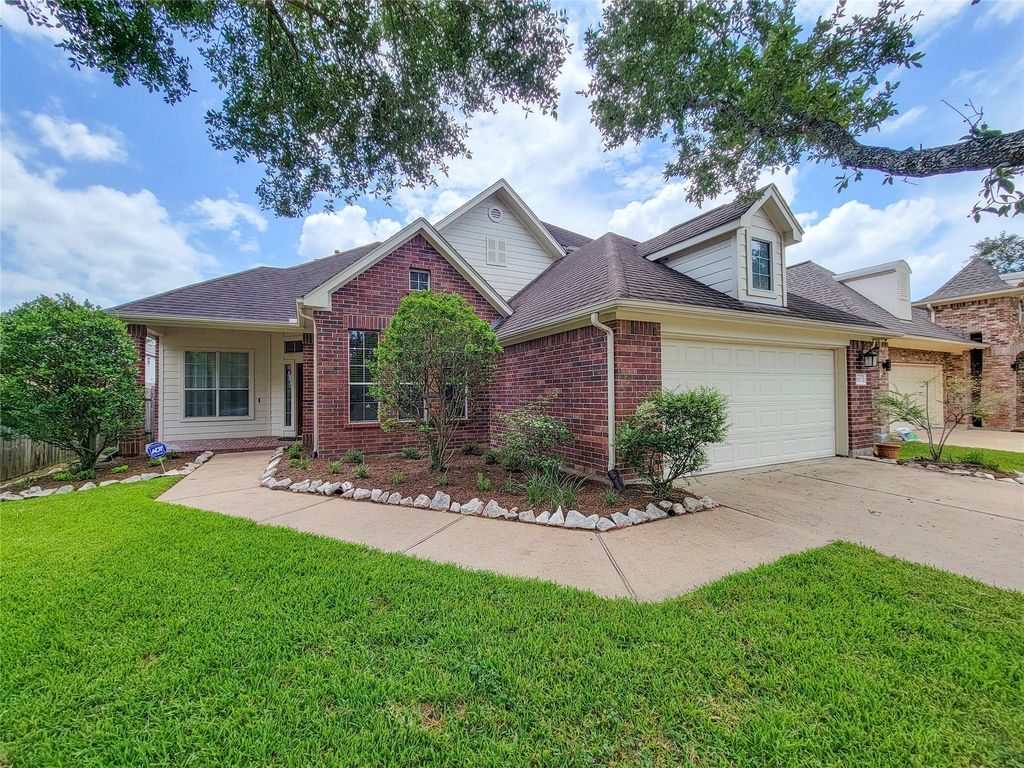 2622 Katie Harbor Drive, Manvel, TX 77578