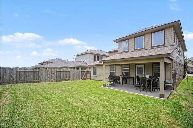 2027 Bravos Manor Lane, Fresno, TX 77545