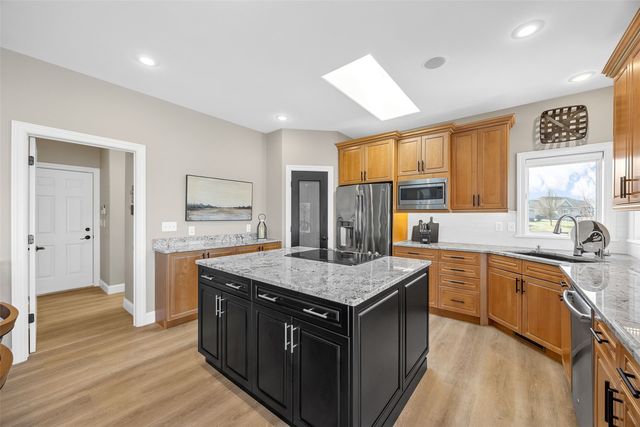 4320 Lucore Road, Marion, IA 52302