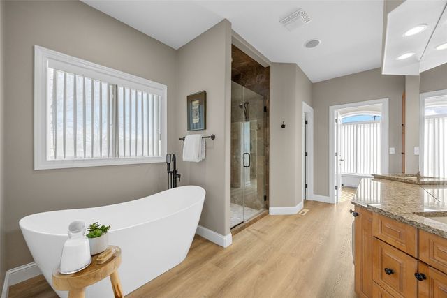 4320 Lucore Road, Marion, IA 52302