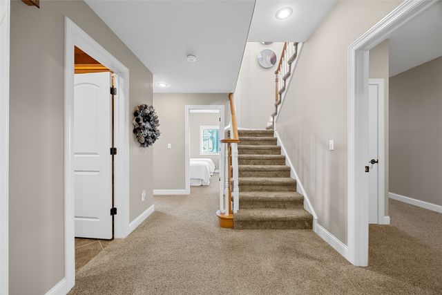 4320 Lucore Road, Marion, IA 52302