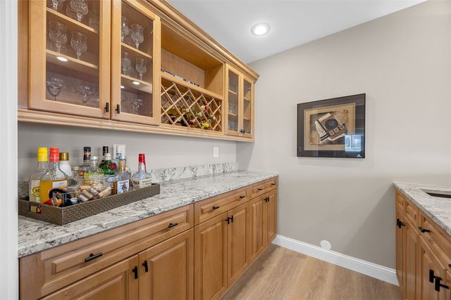 4320 Lucore Road, Marion, IA 52302