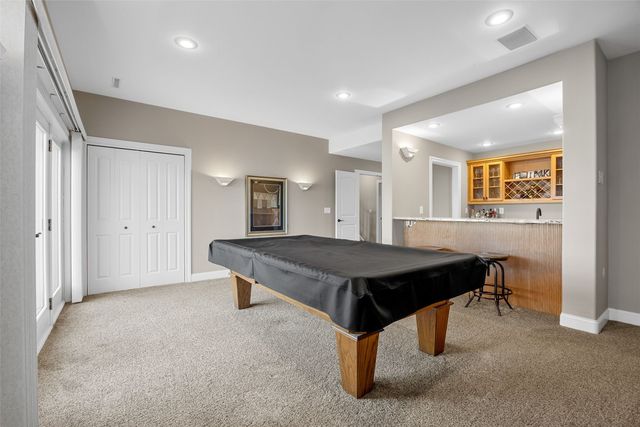 4320 Lucore Road, Marion, IA 52302