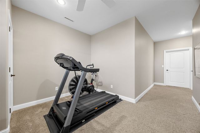 4320 Lucore Road, Marion, IA 52302