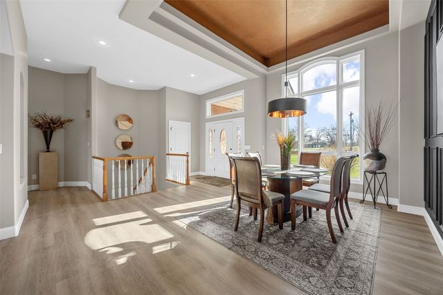 4320 Lucore Road, Marion, IA 52302