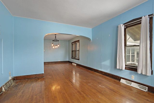 2612 Roosevelt ROAD, Kenosha, WI 53143