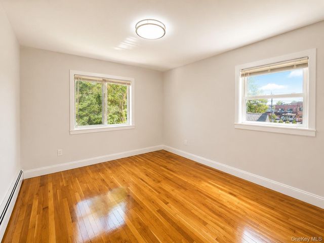 2887 Lamport Place, Bronx, NY 10465