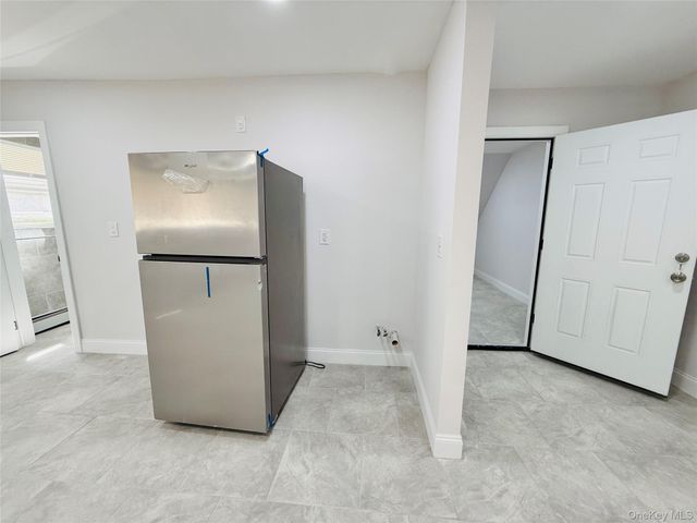 2887 Lamport Place, Bronx, NY 10465