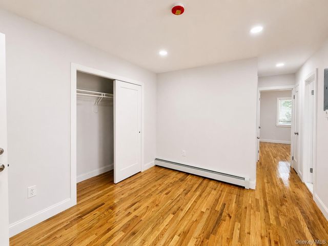 2887 Lamport Place, Bronx, NY 10465